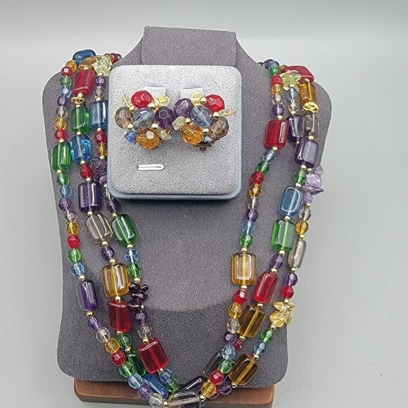 Cut & Chunky Crystal & Rhinestone Multistrand Necklace 21" & Clip On Earrings - Picture 1 of 16
